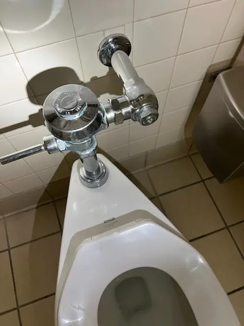 Fixture installation and repair for Garbage Disposal in Urbana