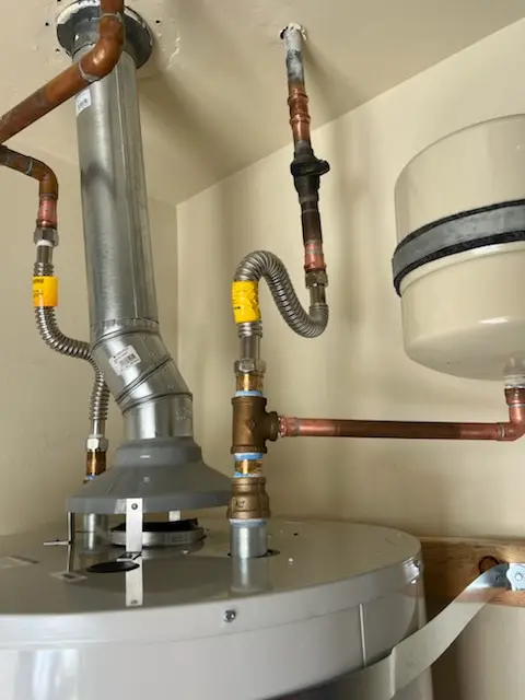 Water heater installation and plumbing repair in Urbana